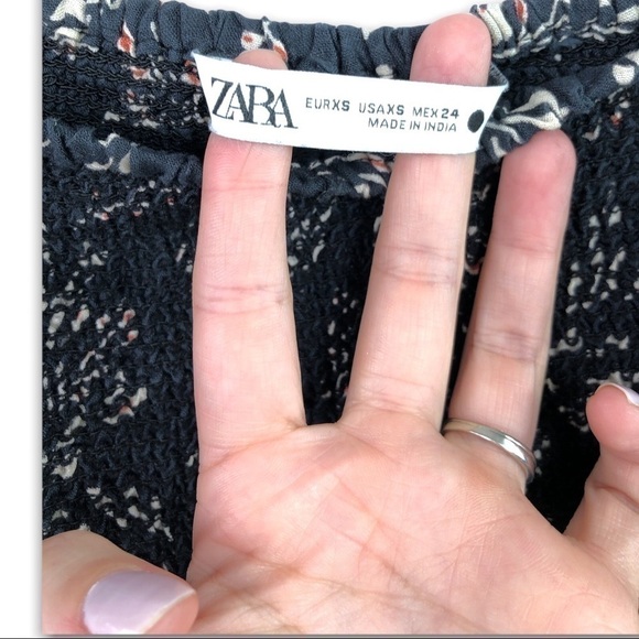 Zara - Crop Puff Sleeve Elastic Waist / Sleeve Fern Leaf Top - XS - Picture 5 of 7